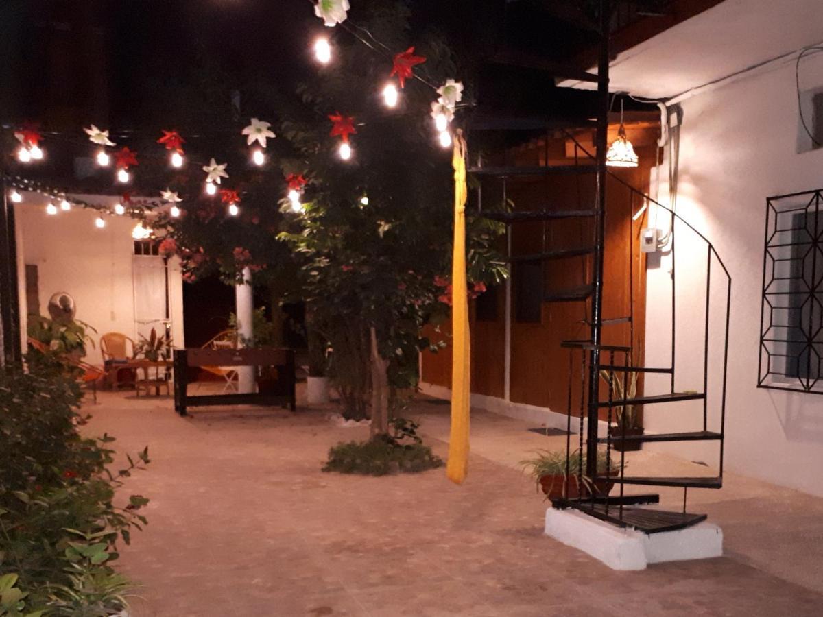 Casa Lao Centro Hotell Zihuatanejo Eksteriør bilde